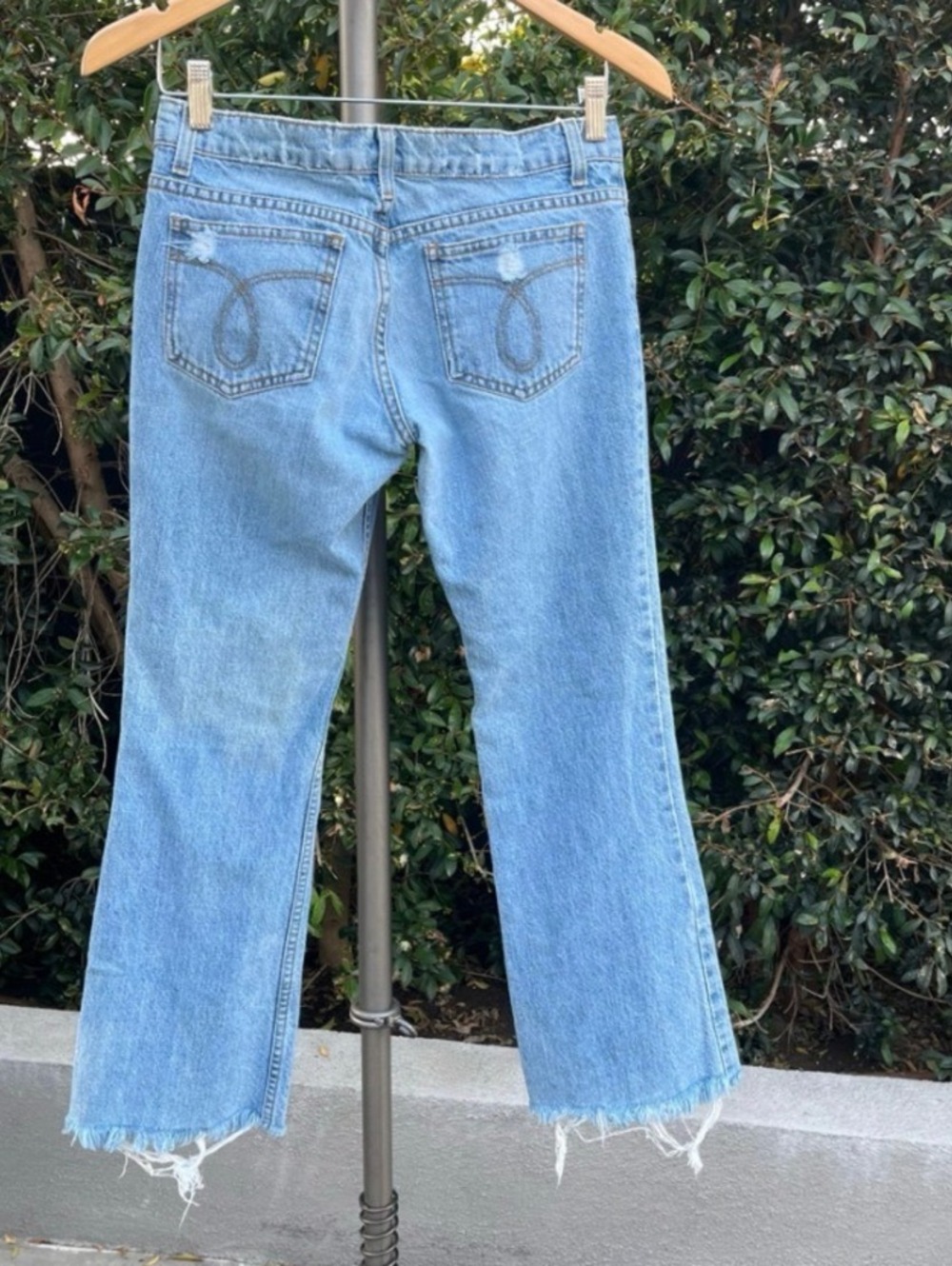 Juicy Couture Y2K Low Rise Flare Jeans Size 27 Vintage Light Wash Frayed Hem